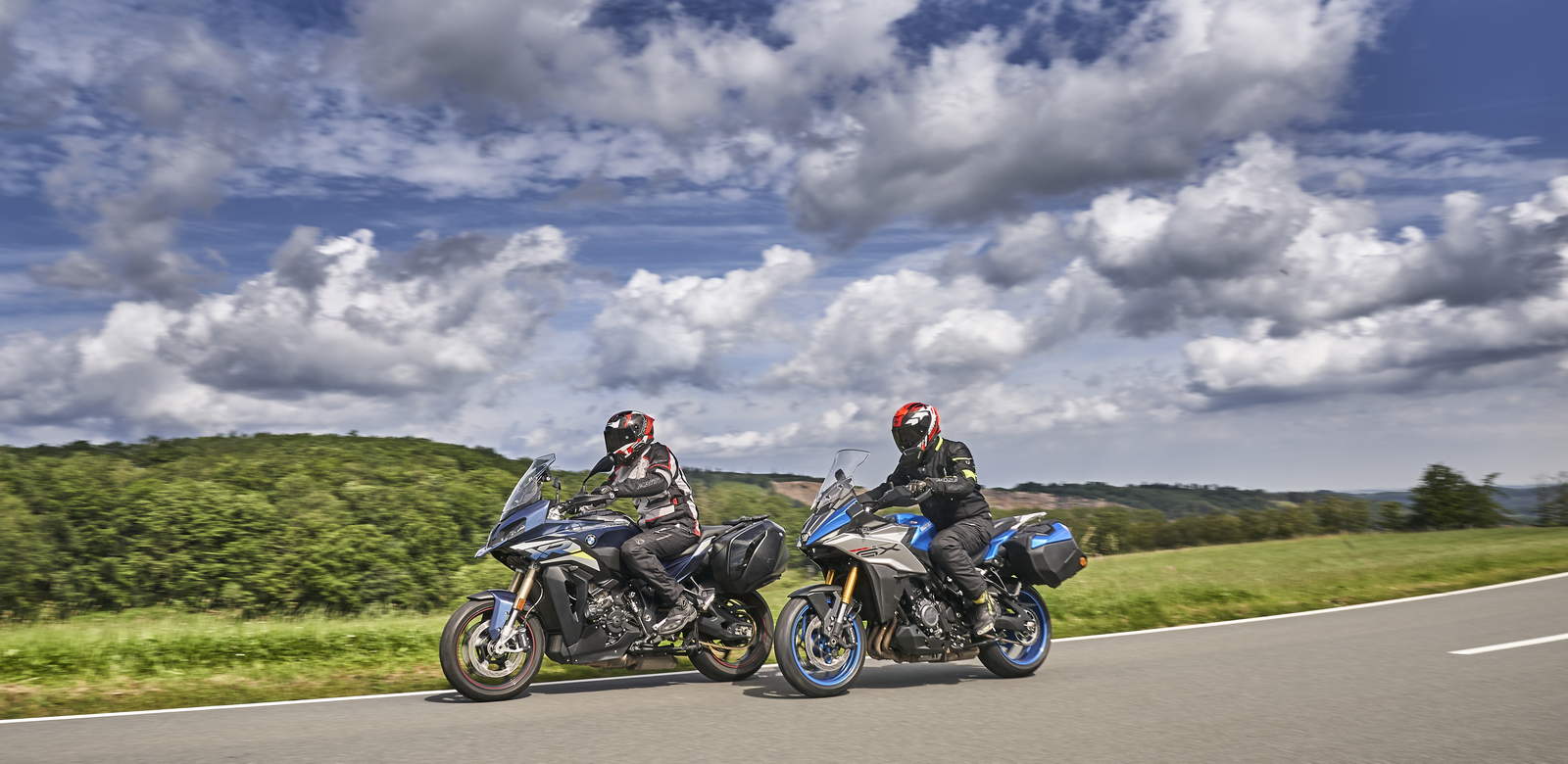 BMW S 1000 XR vs Suzuki GSX 1000 GX